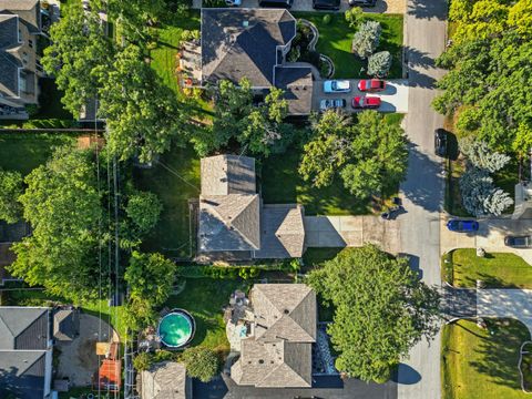 Tiny photo for 10025 S 86th Court, Palos Hills, IL 60465 (MLS # 12487707)