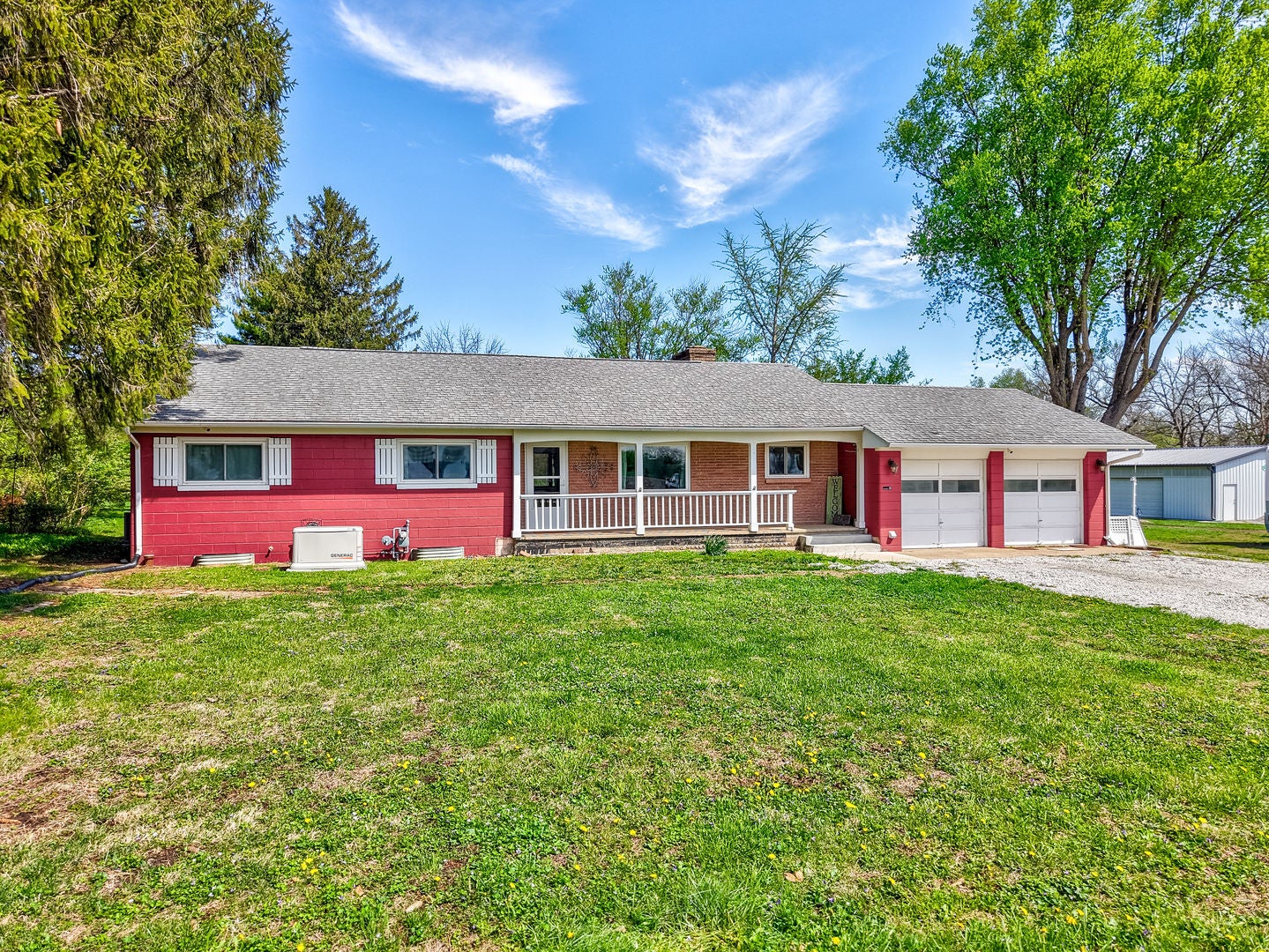 1519 E IL Route 18