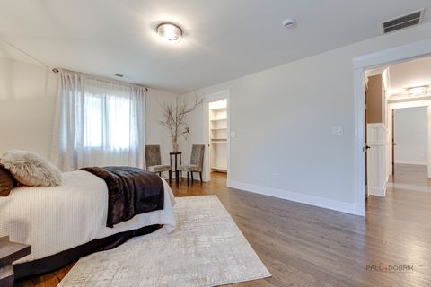 Tiny photo for 2221 Donegal Drive, Darien, IL 60561 (MLS # 12559982)