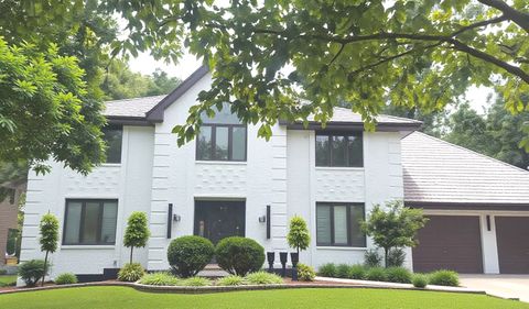 Photo of 2221 Donegal Drive, Darien, IL 60561 (MLS # 12559982)