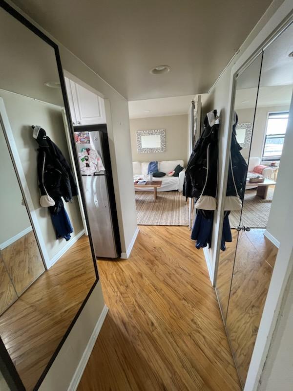 525 W Aldine Avenue 602