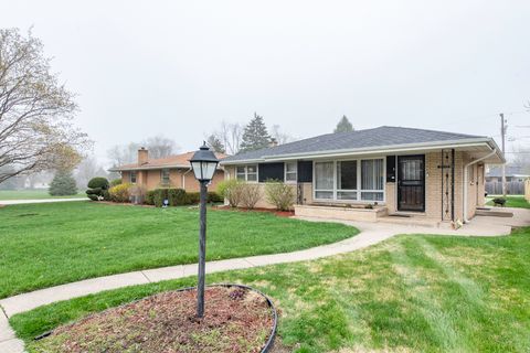 Tiny photo for 2203 Gilboa Avenue, Zion, IL 60099 (MLS # 12621945)