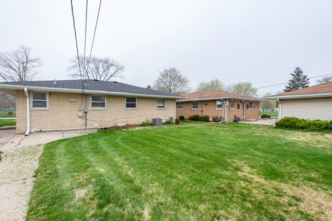 Tiny photo for 2203 Gilboa Avenue, Zion, IL 60099 (MLS # 12621945)