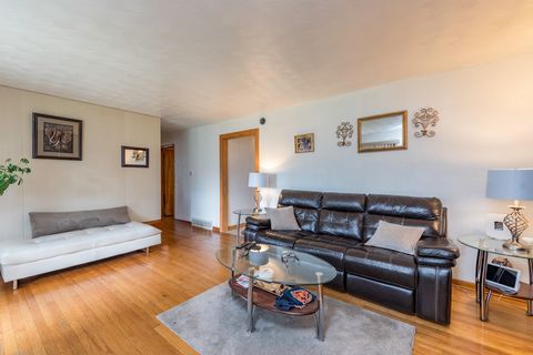 Tiny photo for 2203 Gilboa Avenue, Zion, IL 60099 (MLS # 12621945)