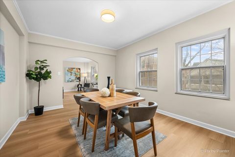 Tiny photo for 1321 E 56th Street #2, Chicago, IL 60637 (MLS # 12589452)