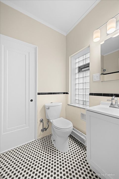 Tiny photo for 1321 E 56th Street #2, Chicago, IL 60637 (MLS # 12589452)