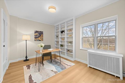 Tiny photo for 1321 E 56th Street #2, Chicago, IL 60637 (MLS # 12589452)