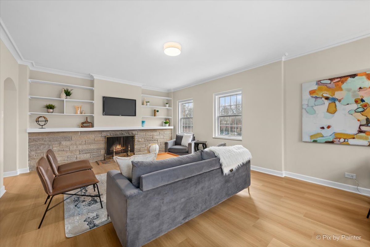 1321 E 56th Street 2