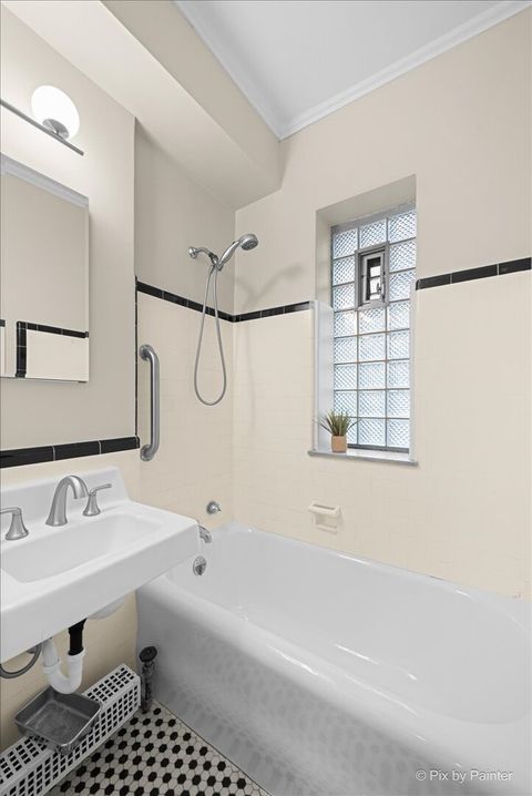 Tiny photo for 1321 E 56th Street #2, Chicago, IL 60637 (MLS # 12589452)