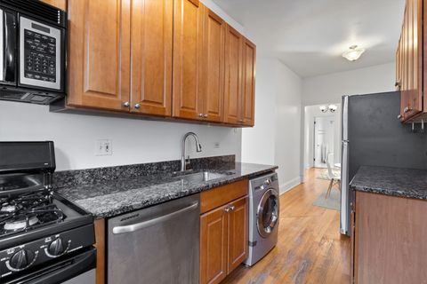 Tiny photo for 718 W SHERIDAN Road #3S, Chicago, IL 60613 (MLS # 12481604)