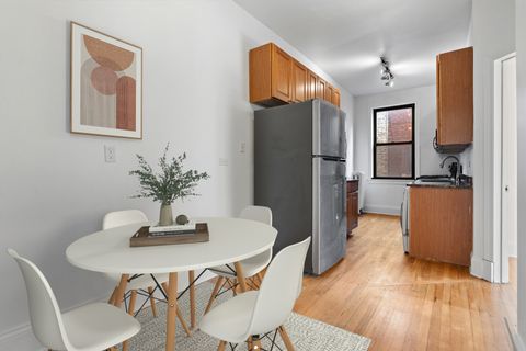 Tiny photo for 718 W SHERIDAN Road #3S, Chicago, IL 60613 (MLS # 12481604)