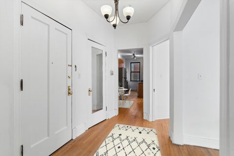 Tiny photo for 718 W SHERIDAN Road #3S, Chicago, IL 60613 (MLS # 12481604)