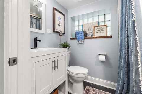 Tiny photo for 6470 N Newcastle Avenue, Chicago, IL 60631 (MLS # 12668389)