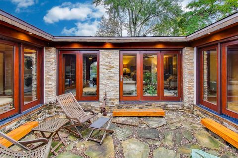 Tiny photo for 2545 Salceda Drive, Northbrook, IL 60062 (MLS # 12501827)