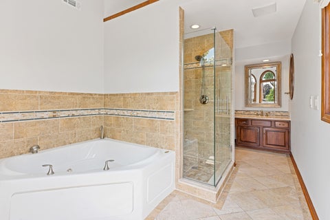 Tiny photo for 390 Grandview Avenue, Glen Ellyn, IL 60137 (MLS # 12772189)