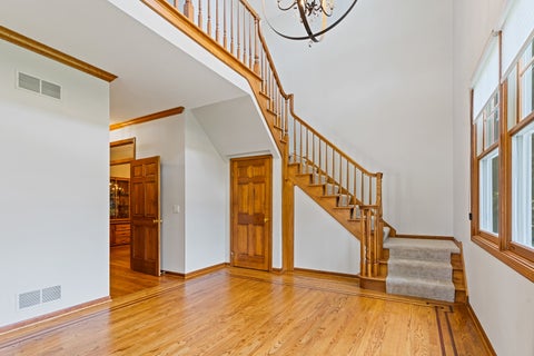 Tiny photo for 390 Grandview Avenue, Glen Ellyn, IL 60137 (MLS # 12772189)