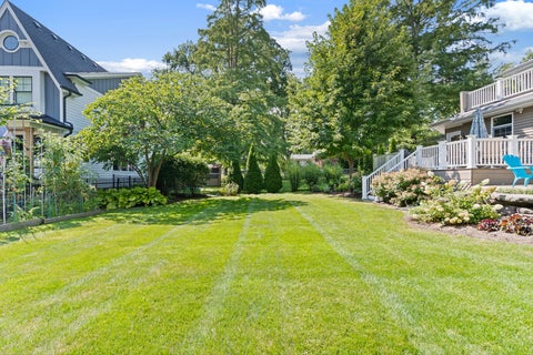 Tiny photo for 390 Grandview Avenue, Glen Ellyn, IL 60137 (MLS # 12772189)