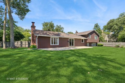 Tiny photo for 630 Smith Avenue, Lake Bluff, IL 60044 (MLS # 12401111)