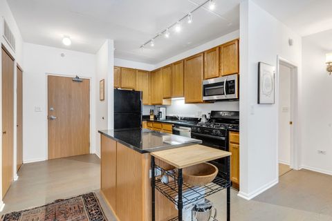 Tiny photo for 515 Main Street #308, Evanston, IL 60202 (MLS # 12522966)