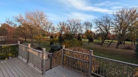 Tiny photo for 243 Colonial Drive, Vernon Hills, IL 60061 (MLS # 12623436)