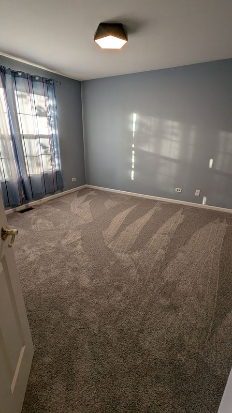 Tiny photo for 243 Colonial Drive, Vernon Hills, IL 60061 (MLS # 12623436)