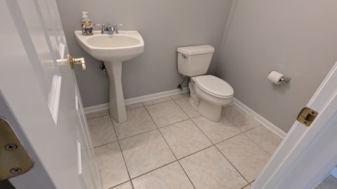 Tiny photo for 243 Colonial Drive, Vernon Hills, IL 60061 (MLS # 12623436)