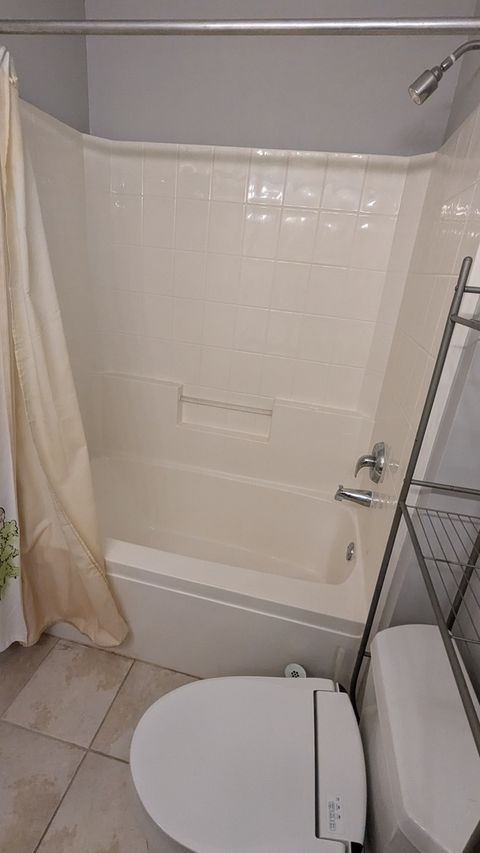Tiny photo for 243 Colonial Drive, Vernon Hills, IL 60061 (MLS # 12623436)