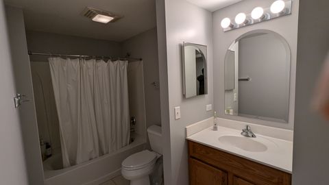 Tiny photo for 243 Colonial Drive, Vernon Hills, IL 60061 (MLS # 12623436)