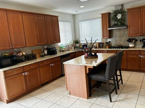 Tiny photo for 243 Colonial Drive, Vernon Hills, IL 60061 (MLS # 12623436)