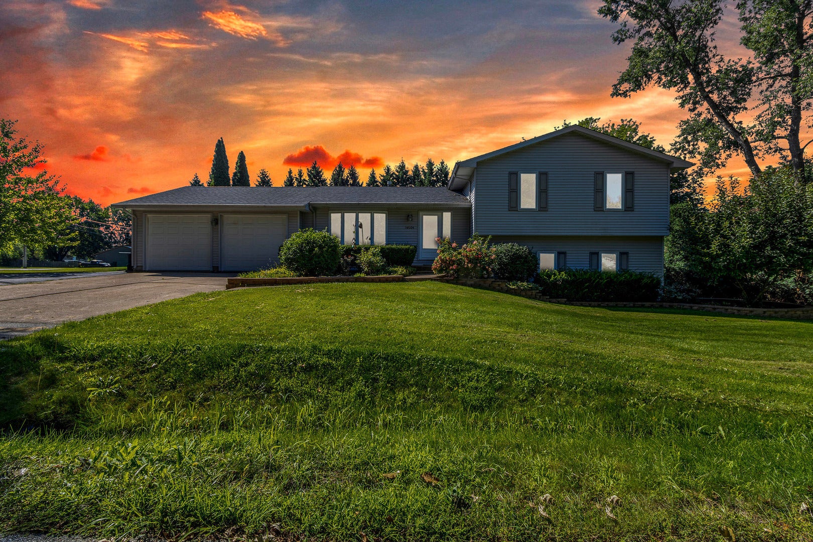 38604 N Magnolia Avenue