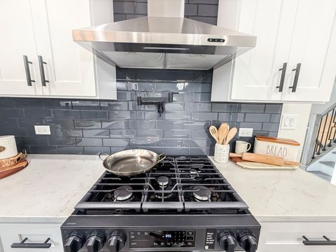 Tiny photo for 3128 Arthur Avenue, Brookfield, IL 60513 (MLS # 12480752)