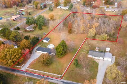 Tiny photo for 14574 EASTLAND Road, Marion, IL 62959 (MLS # EB460449)