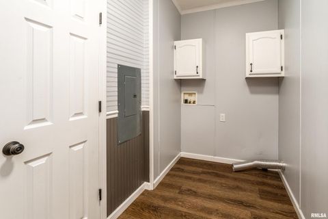 Tiny photo for 14574 EASTLAND Road, Marion, IL 62959 (MLS # EB460449)