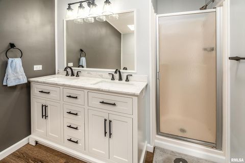 Tiny photo for 14574 EASTLAND Road, Marion, IL 62959 (MLS # EB460449)