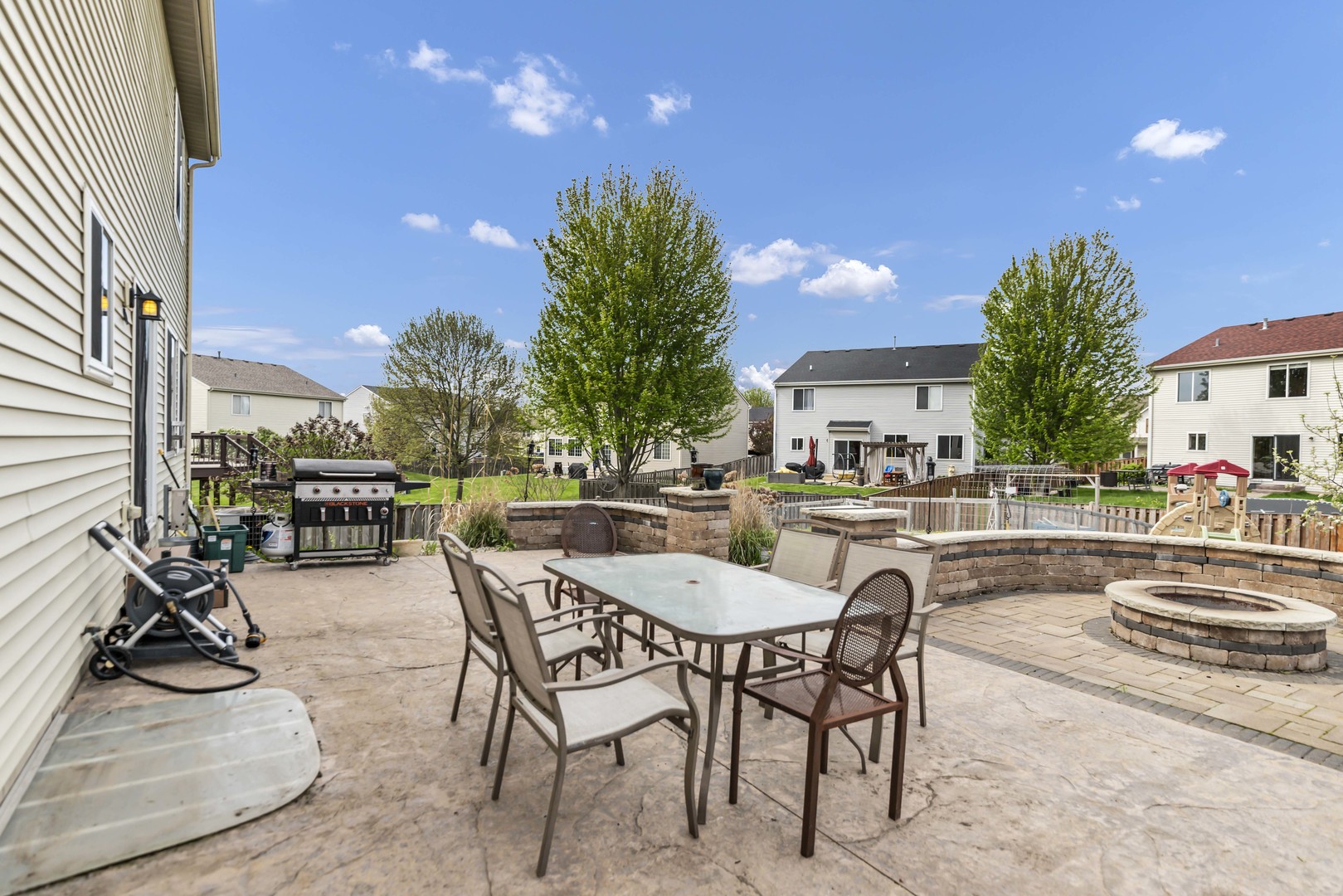 422 Westport Drive