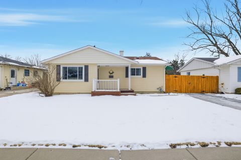 Photo of 353 E Norman Lane, Wheeling, IL 60090 (MLS # 12567520)