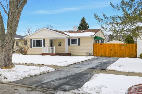 Tiny photo for 353 E Norman Lane, Wheeling, IL 60090 (MLS # 12567520)