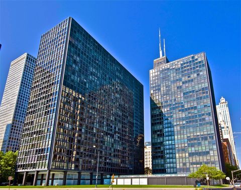 Photo of 910 N Lake Shore Drive #2518, Chicago, IL 60611 (MLS # 12686111)