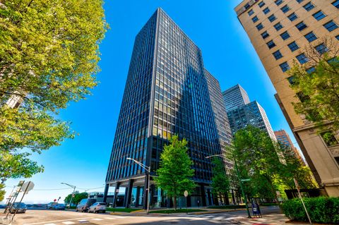 Tiny photo for 910 N Lake Shore Drive #2518, Chicago, IL 60611 (MLS # 12686111)