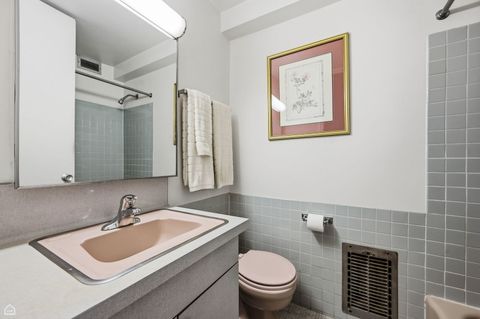 Tiny photo for 910 N Lake Shore Drive #2518, Chicago, IL 60611 (MLS # 12686111)