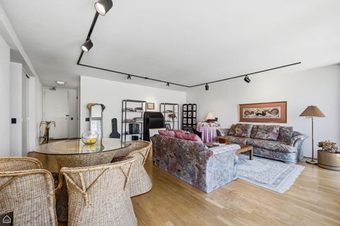 Tiny photo for 910 N Lake Shore Drive #2518, Chicago, IL 60611 (MLS # 12686111)