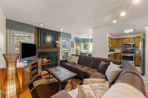 Tiny photo for 602 Glenwood Lane, Lombard, IL 60148 (MLS # 12476408)