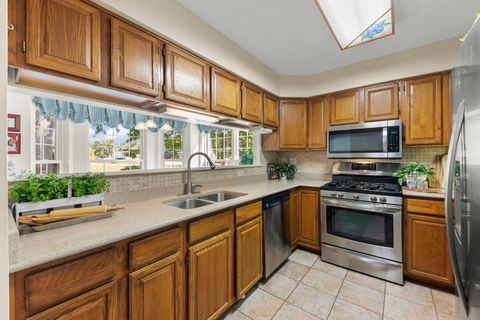 Tiny photo for 602 Glenwood Lane, Lombard, IL 60148 (MLS # 12476408)