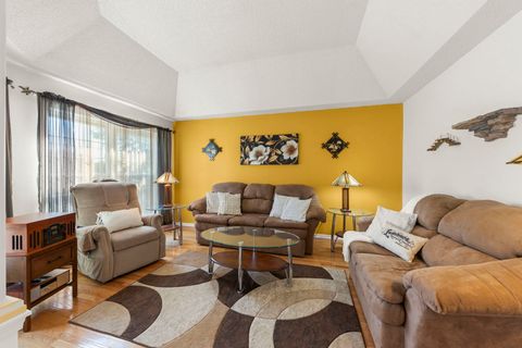 Tiny photo for 602 Glenwood Lane, Lombard, IL 60148 (MLS # 12476408)