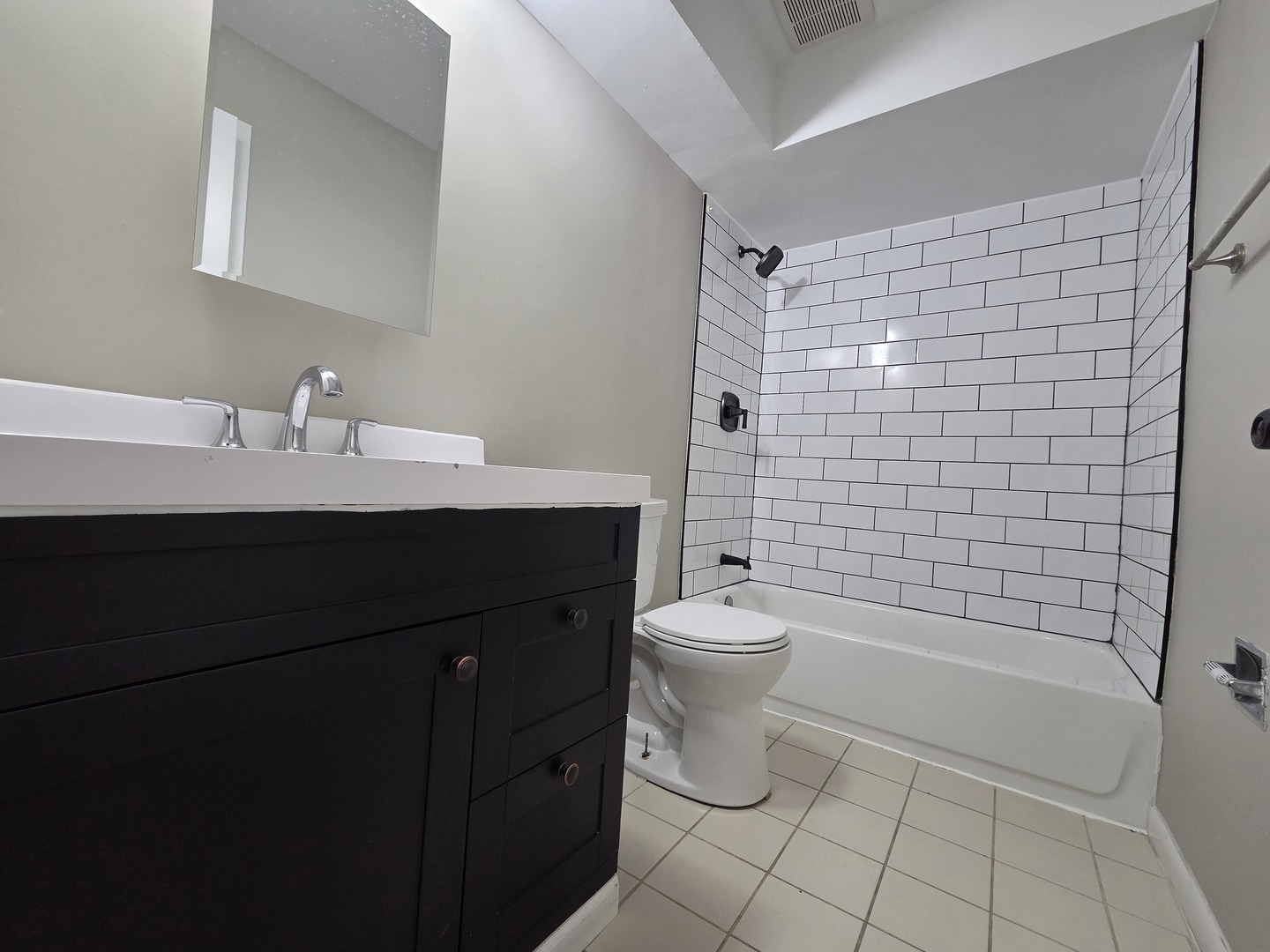 43 W ANN Street W 2
