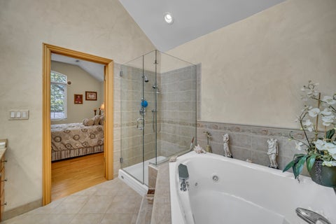 Tiny photo for 1704 MARGUERITE Street, Park Ridge, IL 60068 (MLS # 12751312)