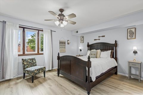 Tiny photo for 6814 Joliet Road #9, Indian Head Park, IL 60525 (MLS # 12459054)
