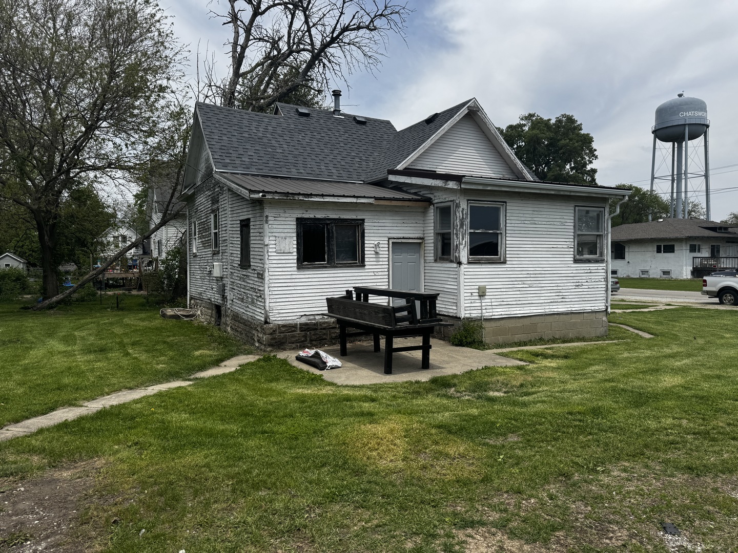 10 N 3rd Street