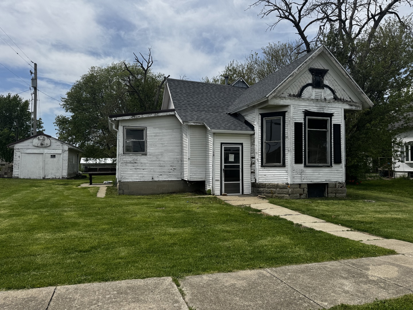 10 N 3rd Street
