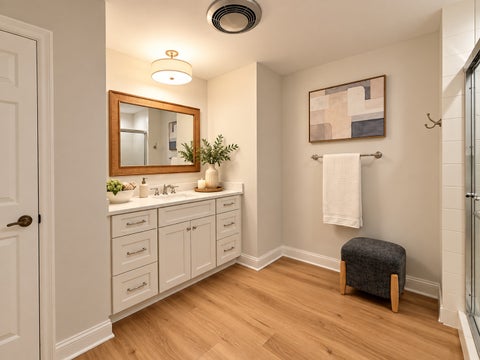 Tiny photo for 1401 Burr Oak Road #201C, Hinsdale, IL 60521 (MLS # 12779048)